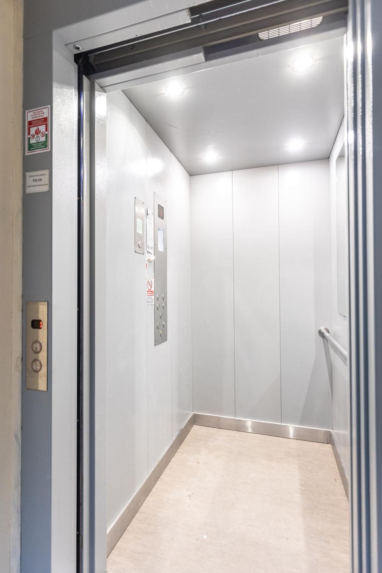 Andrassy Square Residence Budapest Exterior photo